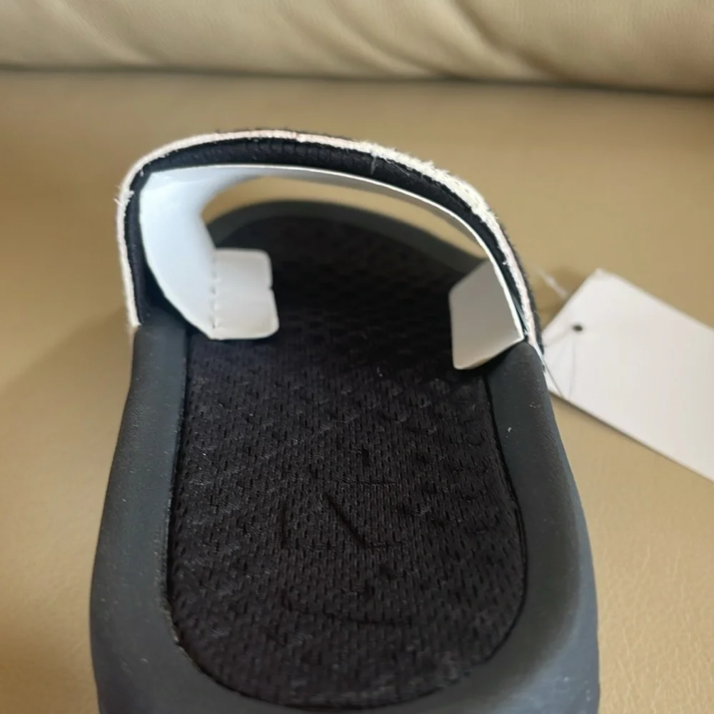 APL NWT NIB LIMITED EDITION $170 B&W DYED COW HAIR LEATHER FUR SLIDES WOMENS 5 - Picture 11 of 13